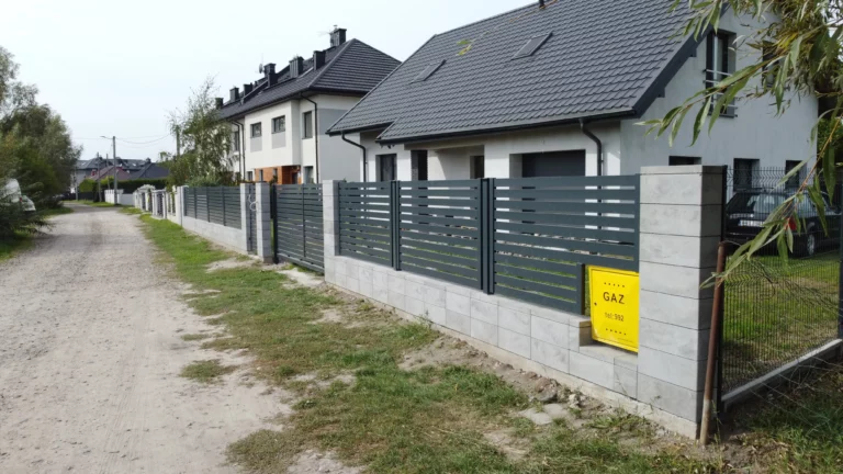 nowoczesne ogrodzenie palisada Radzymin