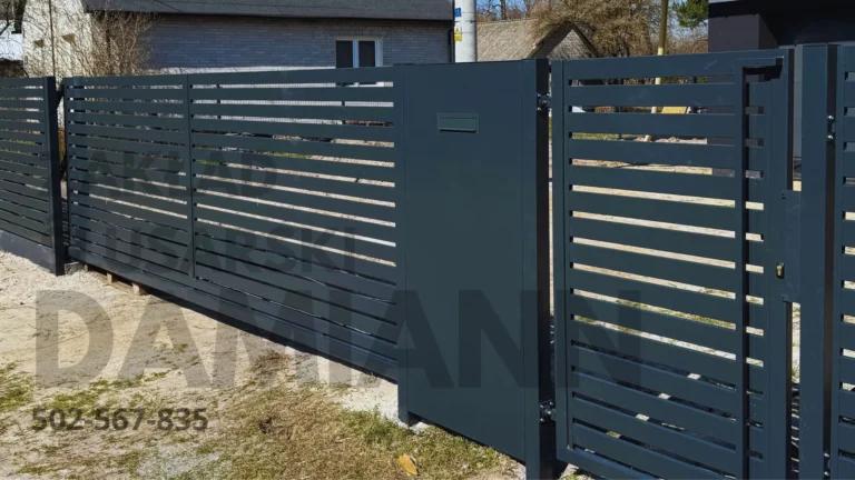 brama-przesuwna-antracytowa-ogrodzenie-cisie